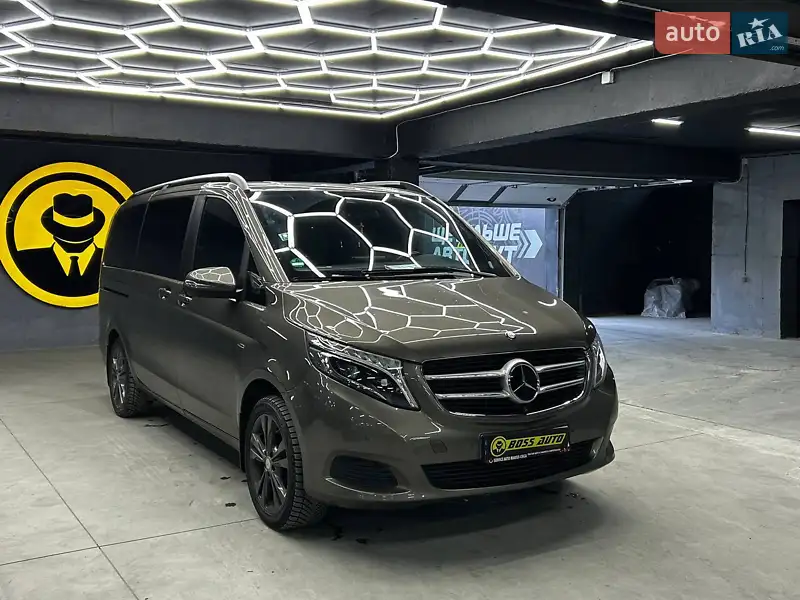 Mercedes-Benz V-Class