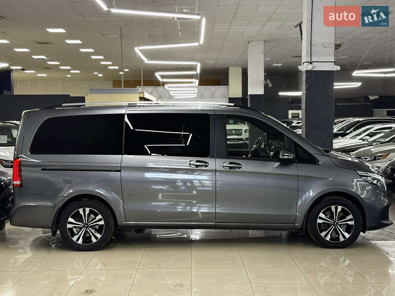 Мінівен Mercedes-Benz V-Class 2022 в Миколаєві