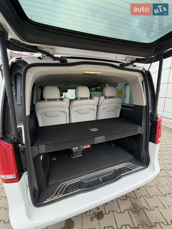 Мінівен Mercedes-Benz V-Class 2016 в Вінниці фото 33 Мінівен Mercedes-Benz V-Class 2016 в Вінниці