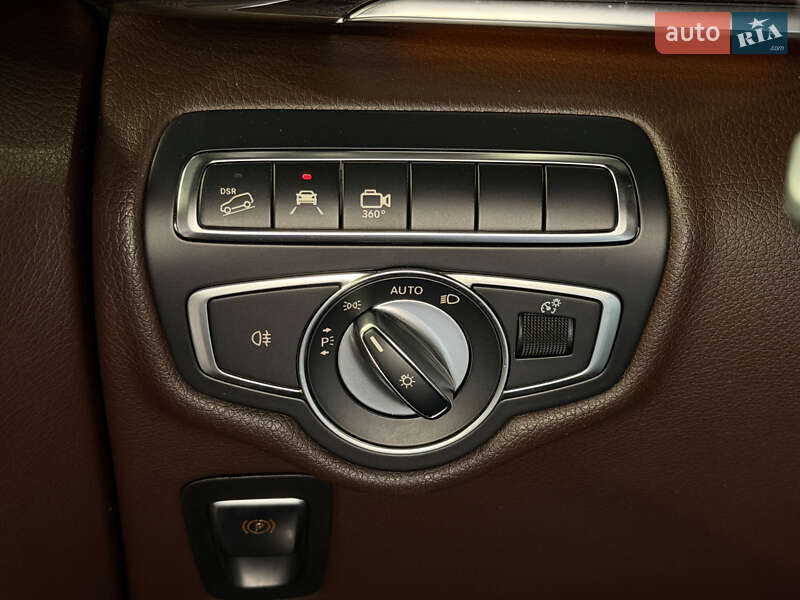 Мінівен Mercedes-Benz V-Class 2017 в Одесі