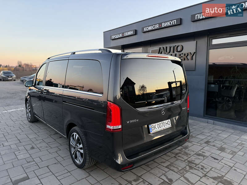 Мінівен Mercedes-Benz V-Class 2021 в Рівному