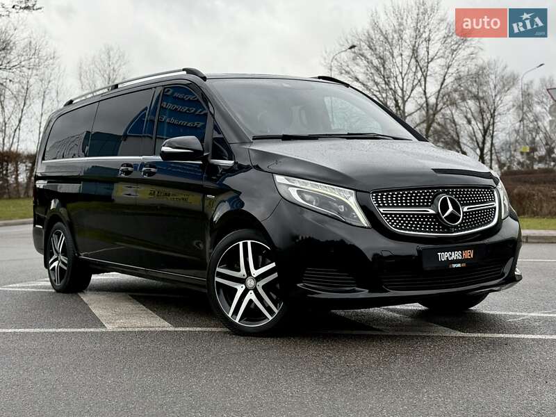 Минивэн Mercedes-Benz V-Class 2016 в Киеве