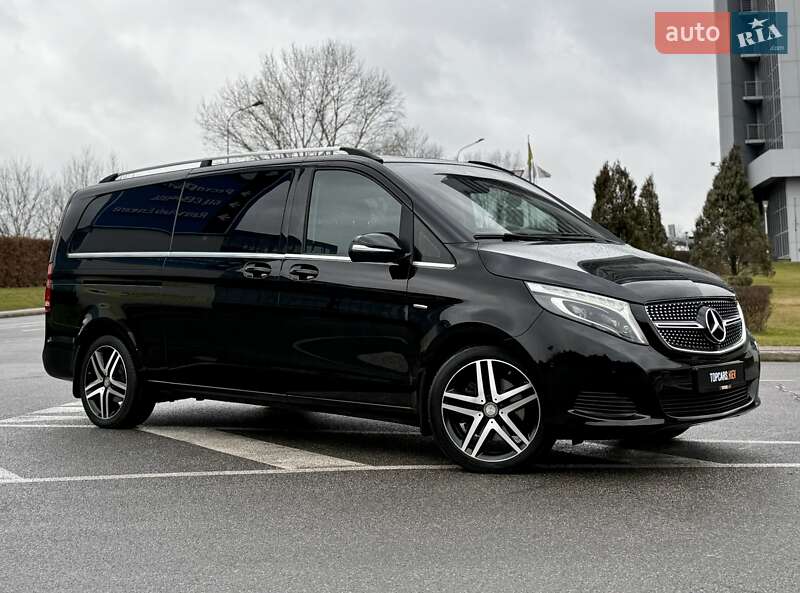 Минивэн Mercedes-Benz V-Class 2016 в Киеве