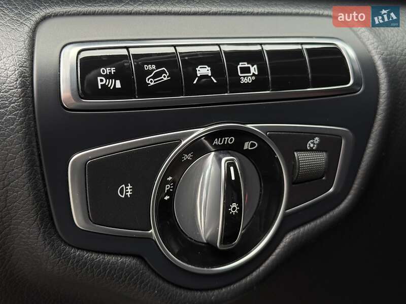 Минивэн Mercedes-Benz V-Class 2016 в Киеве