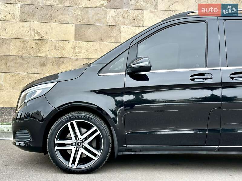Мінівен Mercedes-Benz V-Class 2018 в Києві
