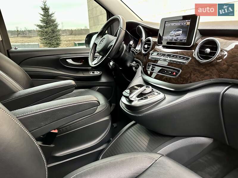 Мінівен Mercedes-Benz V-Class 2018 в Києві