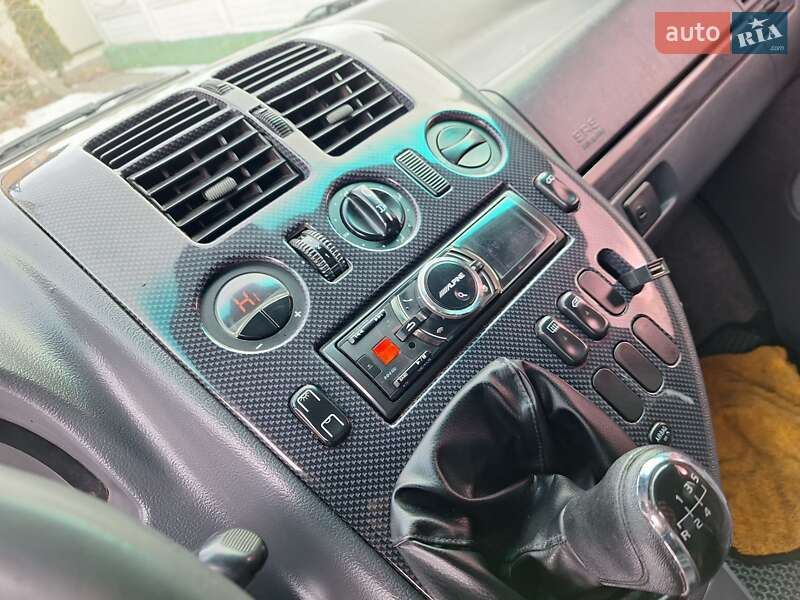 Минивэн Mercedes-Benz V-Class 1999 в Черновцах