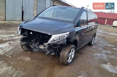 Минивэн Mercedes-Benz V-Class 2017 в Черновцах