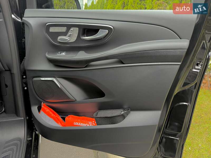 Мінівен Mercedes-Benz V-Class 2025 в Дніпрі