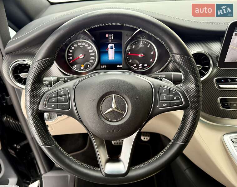 Мінівен Mercedes-Benz V-Class 2020 в Дніпрі