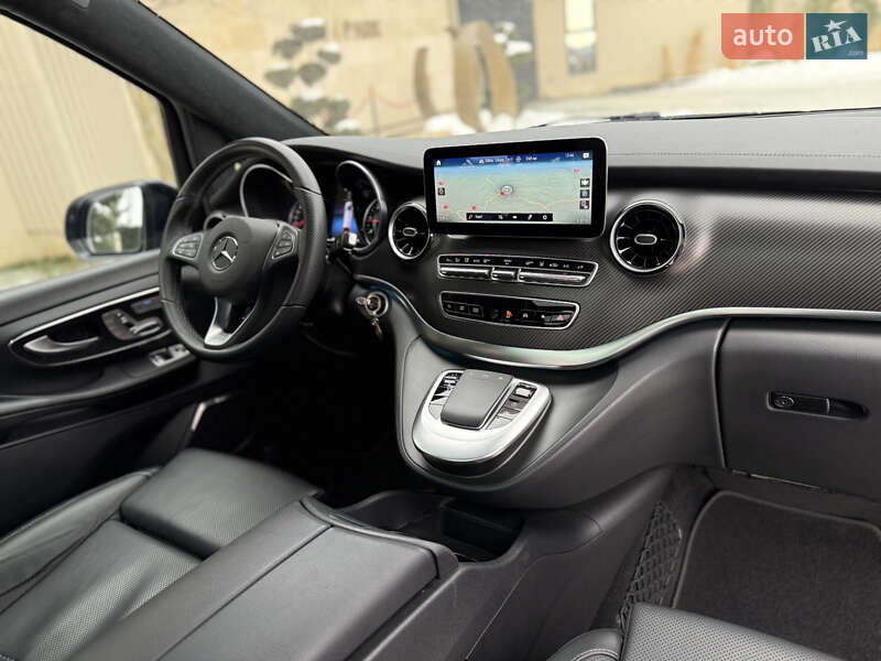 Минивэн Mercedes-Benz V-Class 2022 в Львове
