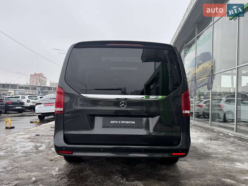 Минивэн Mercedes-Benz V-Class 2021 в Киеве