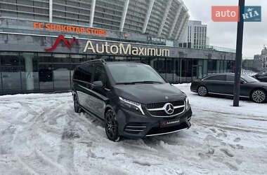 Минивэн Mercedes-Benz V-Class 2022 в Киеве
