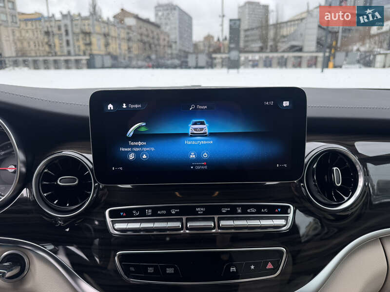 Мінівен Mercedes-Benz V-Class 2022 в Києві