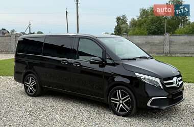 Мінівен Mercedes-Benz V-Class 2022 в Коломиї