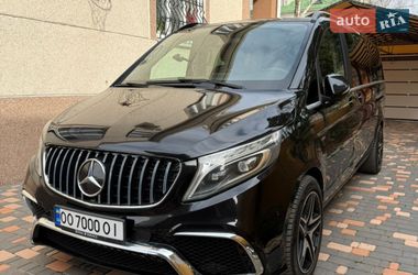 Мінівен Mercedes-Benz V-Class 2015 в Одесі