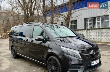Мінівен Mercedes-Benz V-Class 2023 в Києві