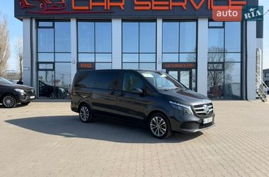 Минивэн Mercedes-Benz V-Class 2023 в Киеве