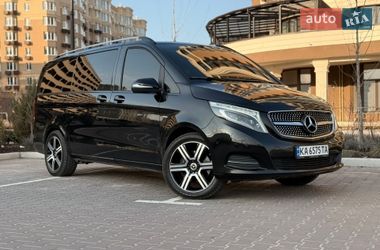 Мінівен Mercedes-Benz V-Class 2016 в Києві