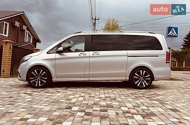 Минивэн Mercedes-Benz V-Class 2019 в Киеве