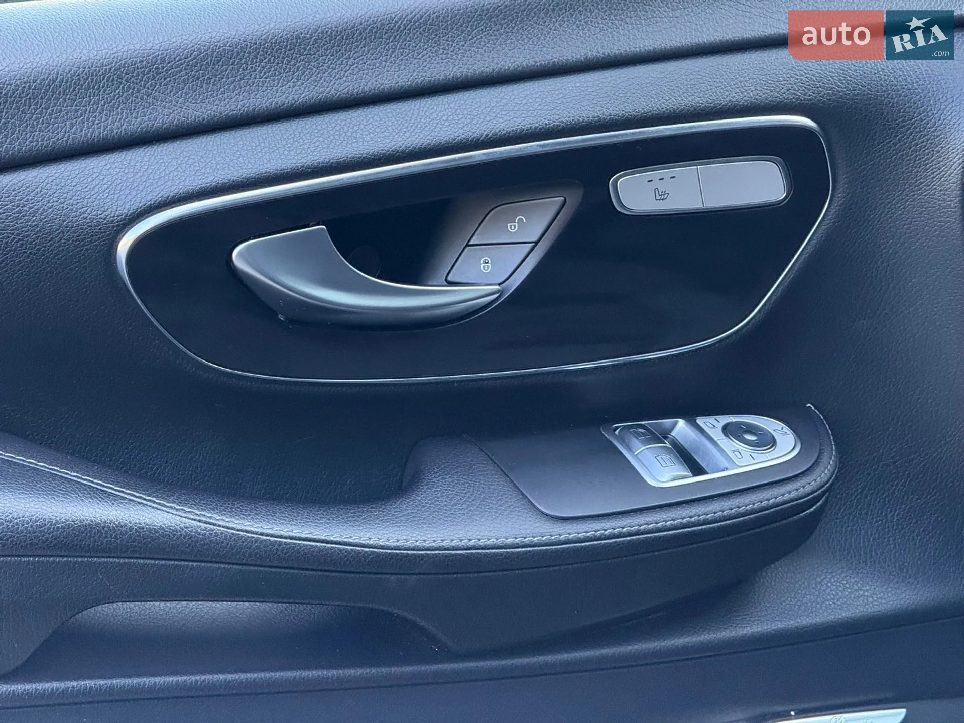 2017 Mercedes-Benz V-klasse - мініатюра 27