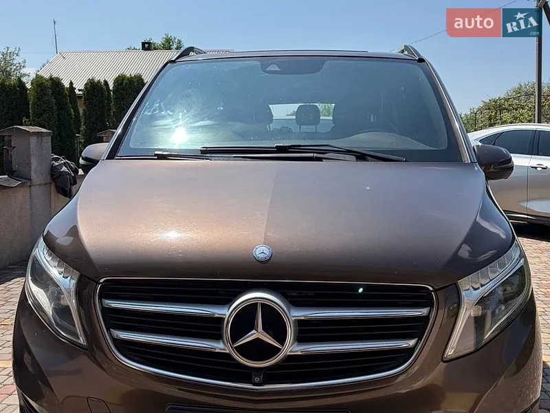 Mercedes-Benz V-Class