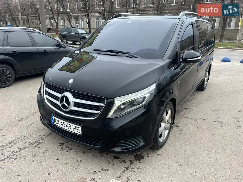 Mercedes-Benz V-Class