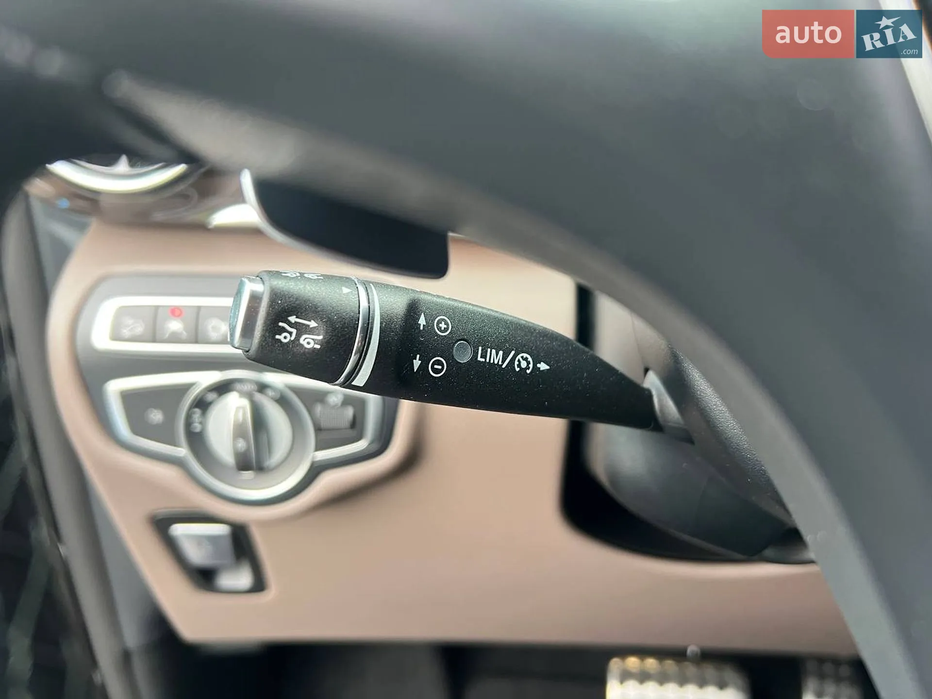 2022 Mercedes-Benz V-klasse - мініатюра 43