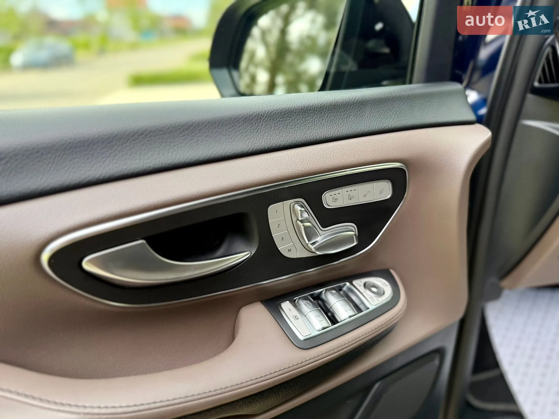 2021 Mercedes-Benz V-klasse - мініатюра 31