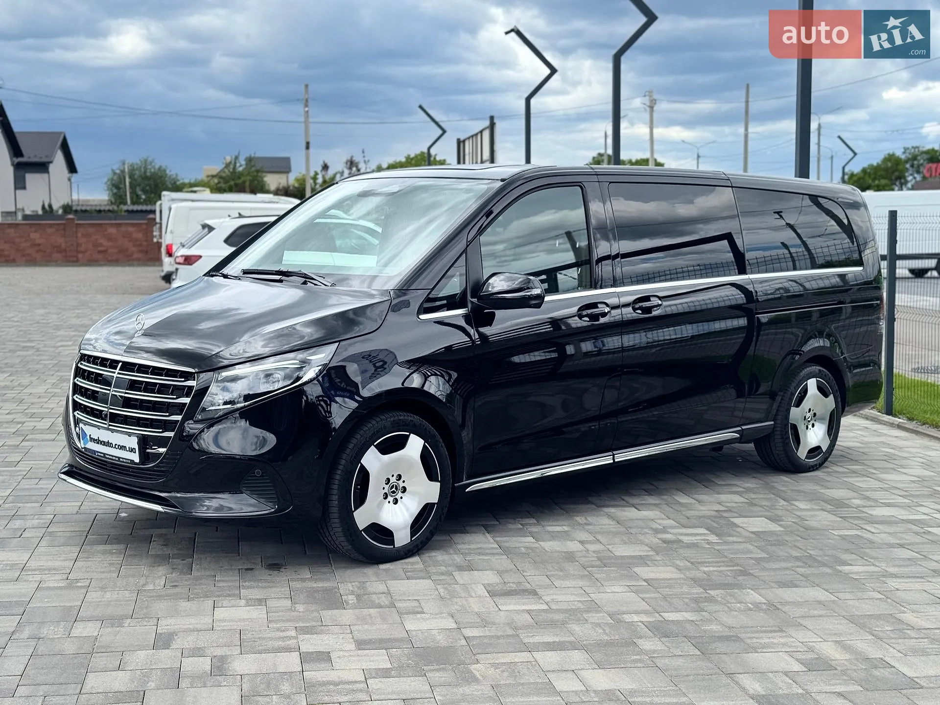 2025 Mercedes-Benz V-klasse - мініатюра 8