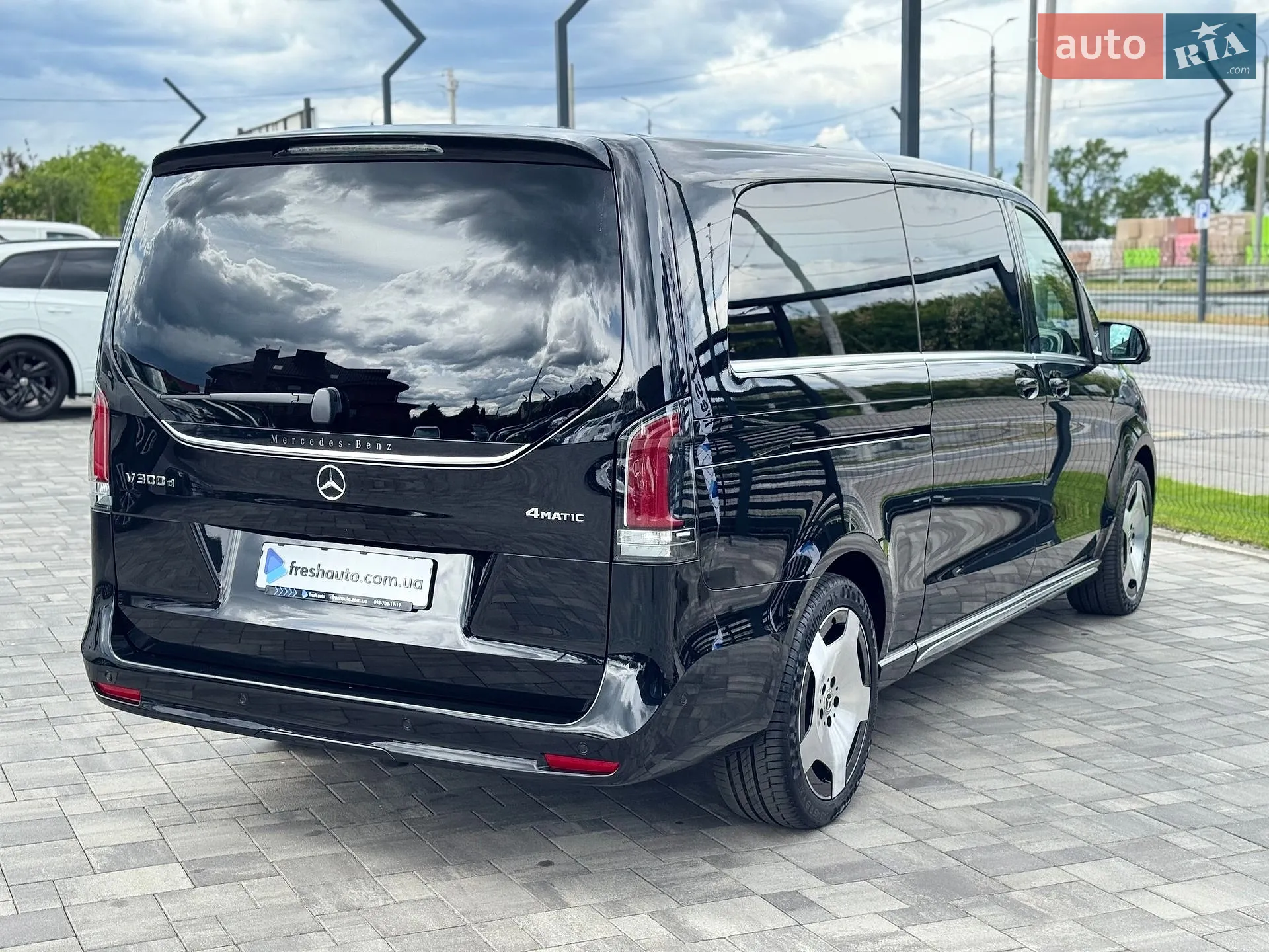 2025 Mercedes-Benz V-klasse - мініатюра 9