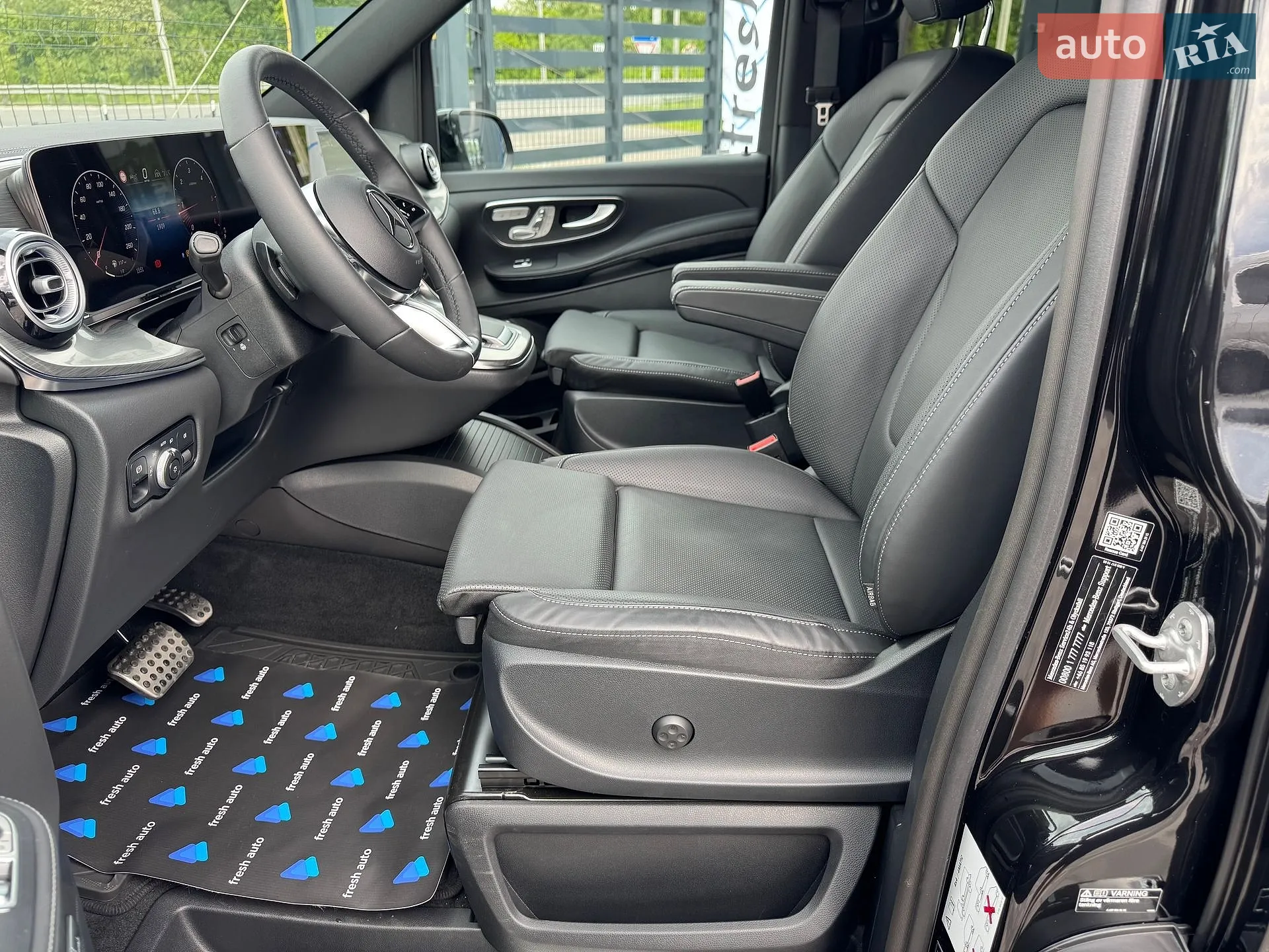 2025 Mercedes-Benz V-klasse - мініатюра 19