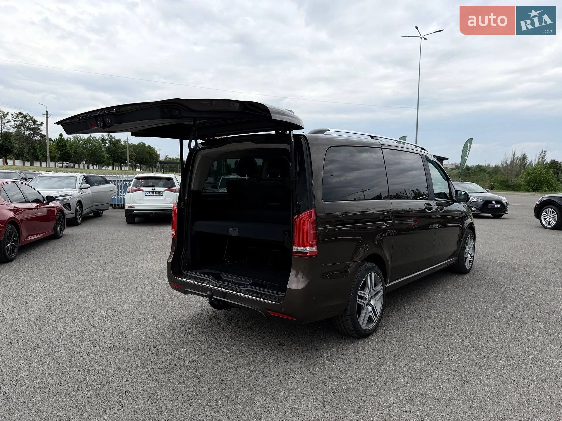 2016 Mercedes-Benz V-klasse - мініатюра 38