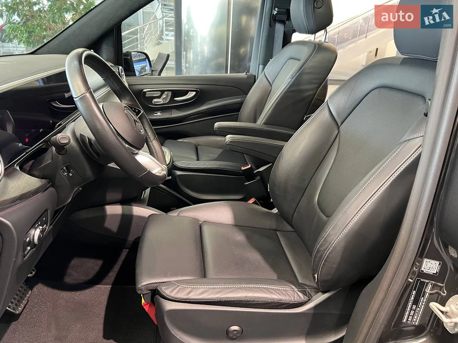 Mercedes-Benz V-Class 2025 VIN W1V44781314510175 фото оголошення 9 з 31