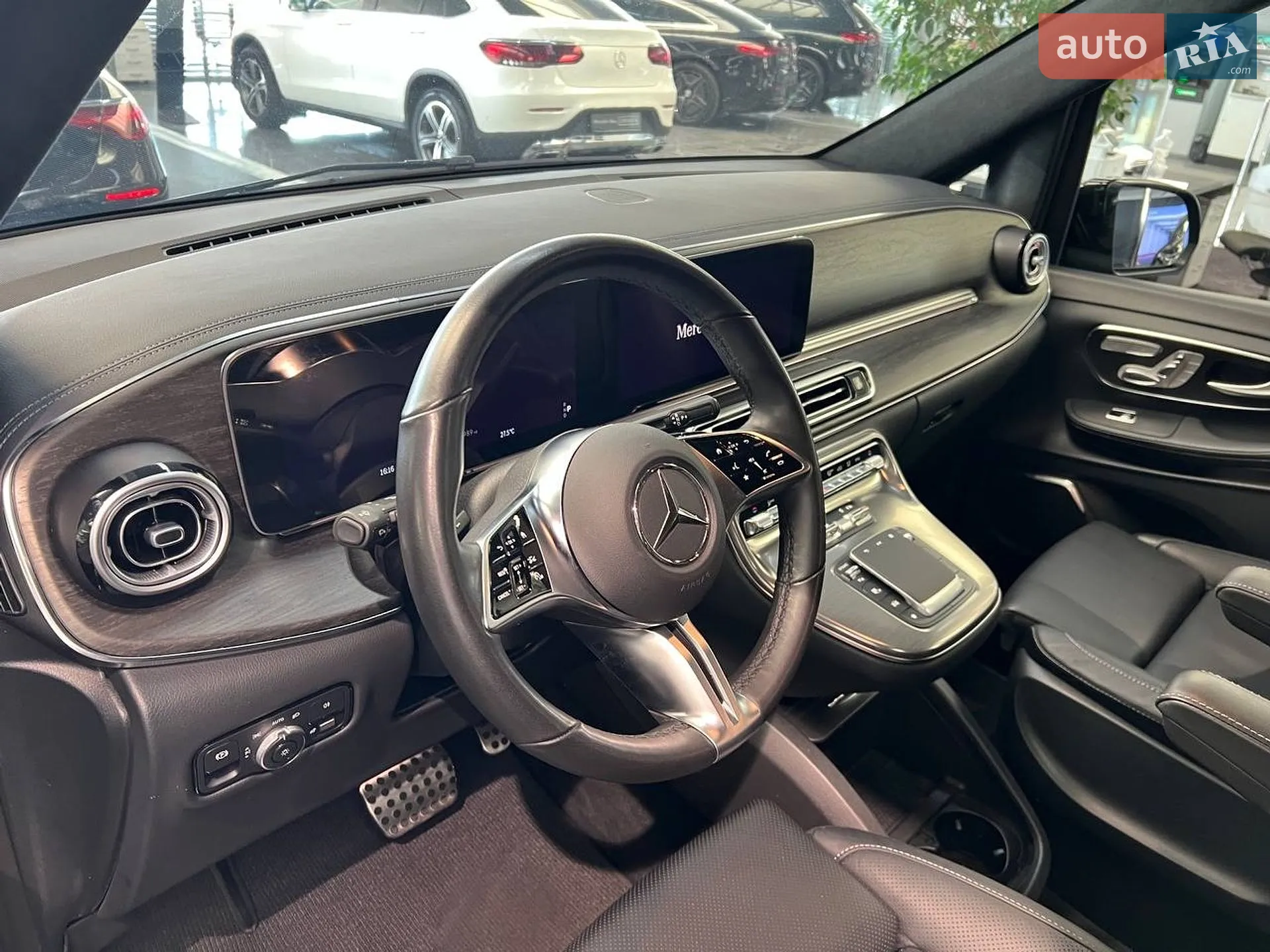 Mercedes-Benz V-Class 2025 VIN W1V44781314510175 фото оголошення 10 з 31
