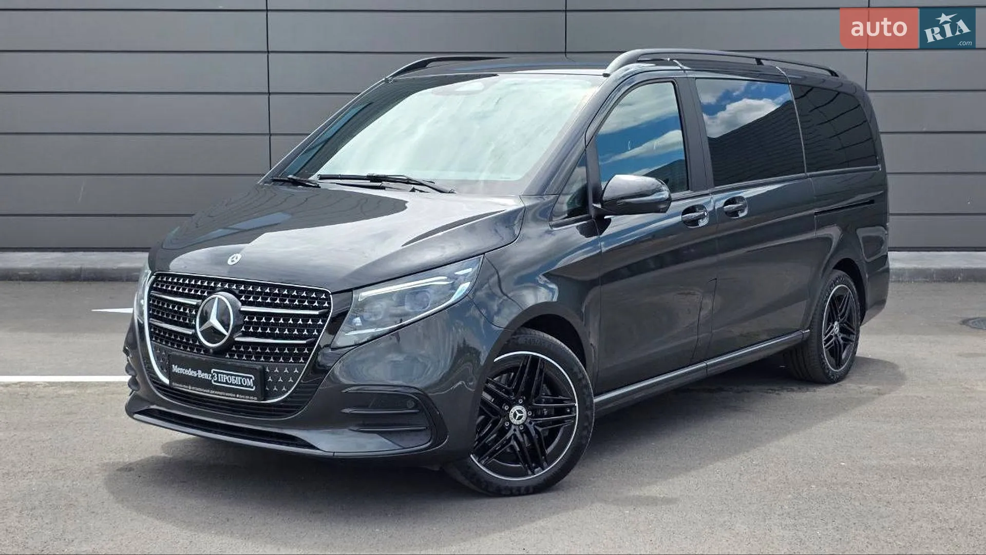 Mercedes-Benz V-Class 2025 VIN W1V44781314510175 фото оголошення 3 з 31