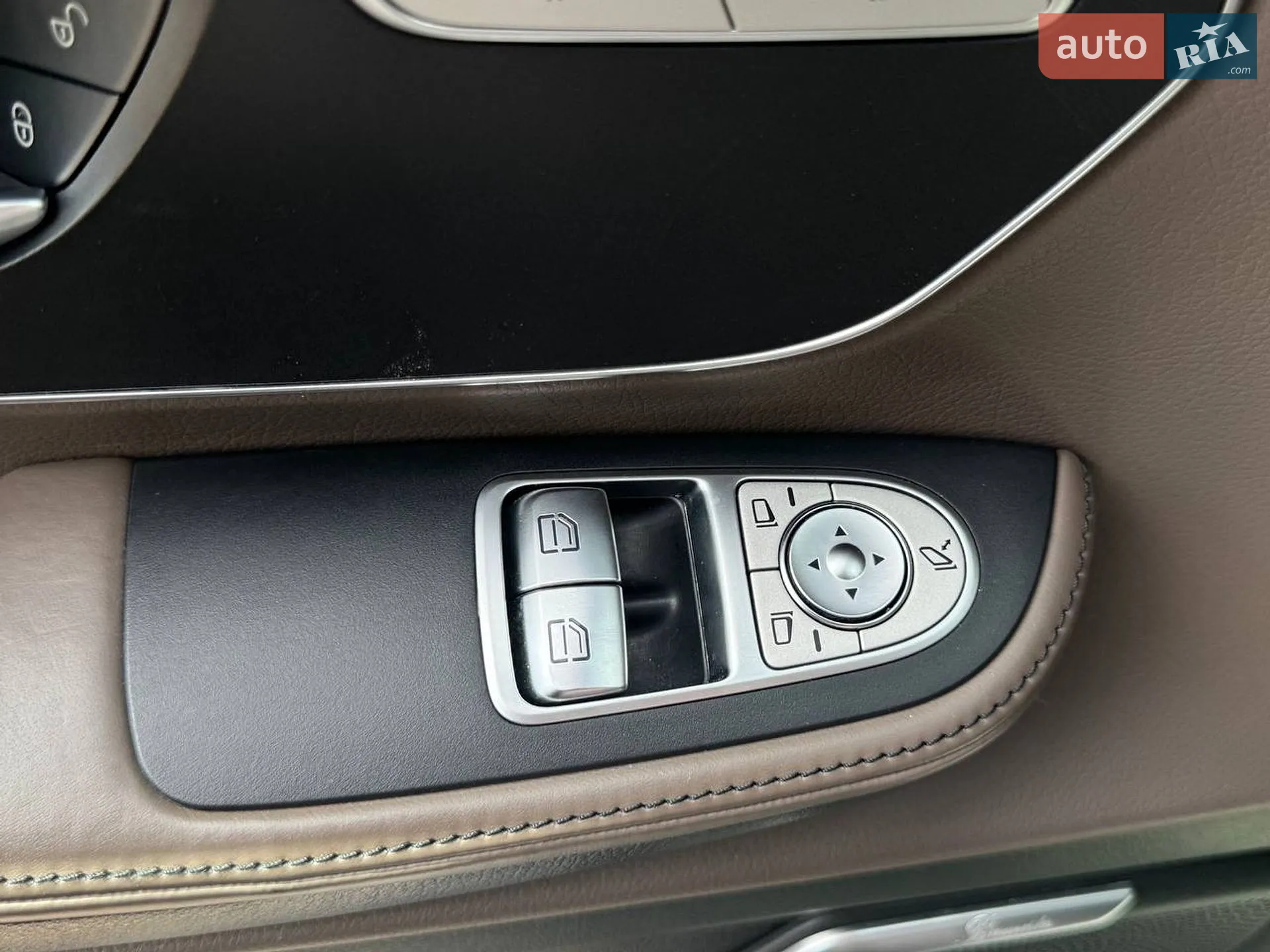 2021 Mercedes-Benz V-klasse - мініатюра 30