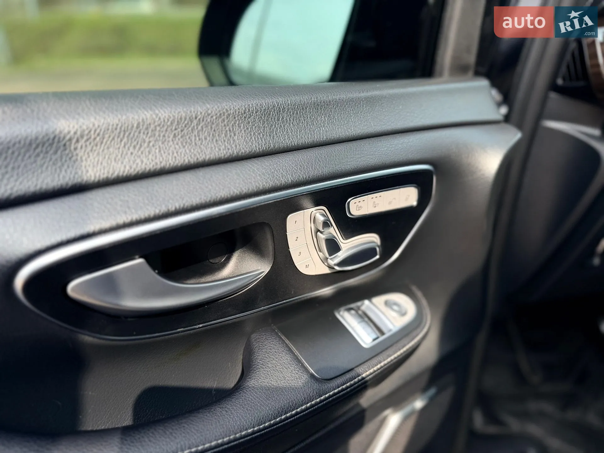 2020 Mercedes-Benz V-klasse - мініатюра 39