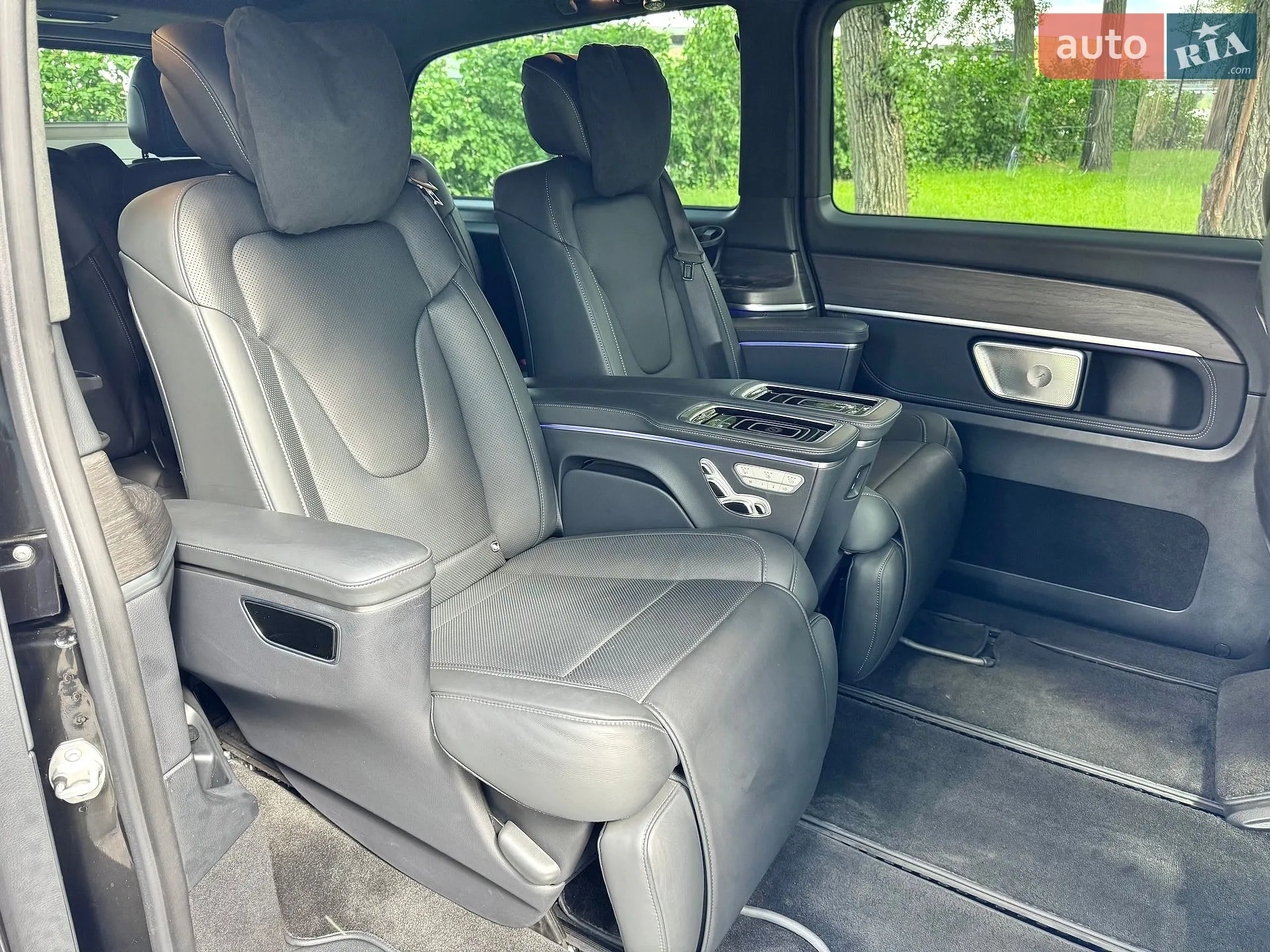 2025 Mercedes-Benz V-klasse - мініатюра 32