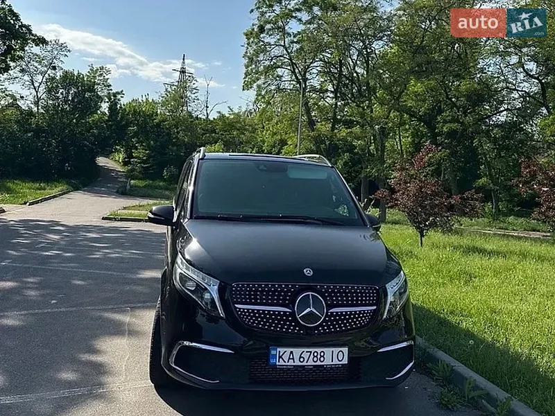Mercedes-Benz V-Class 2015