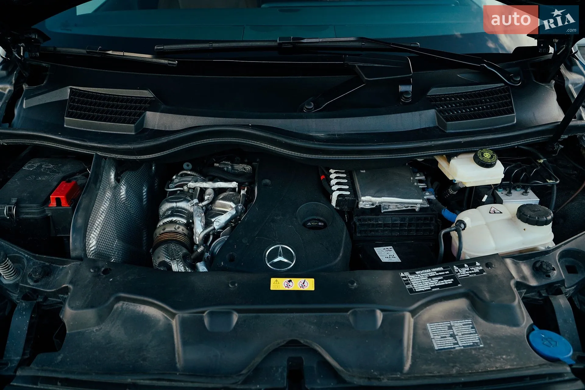 2025 Mercedes-Benz V-klasse - мініатюра 32