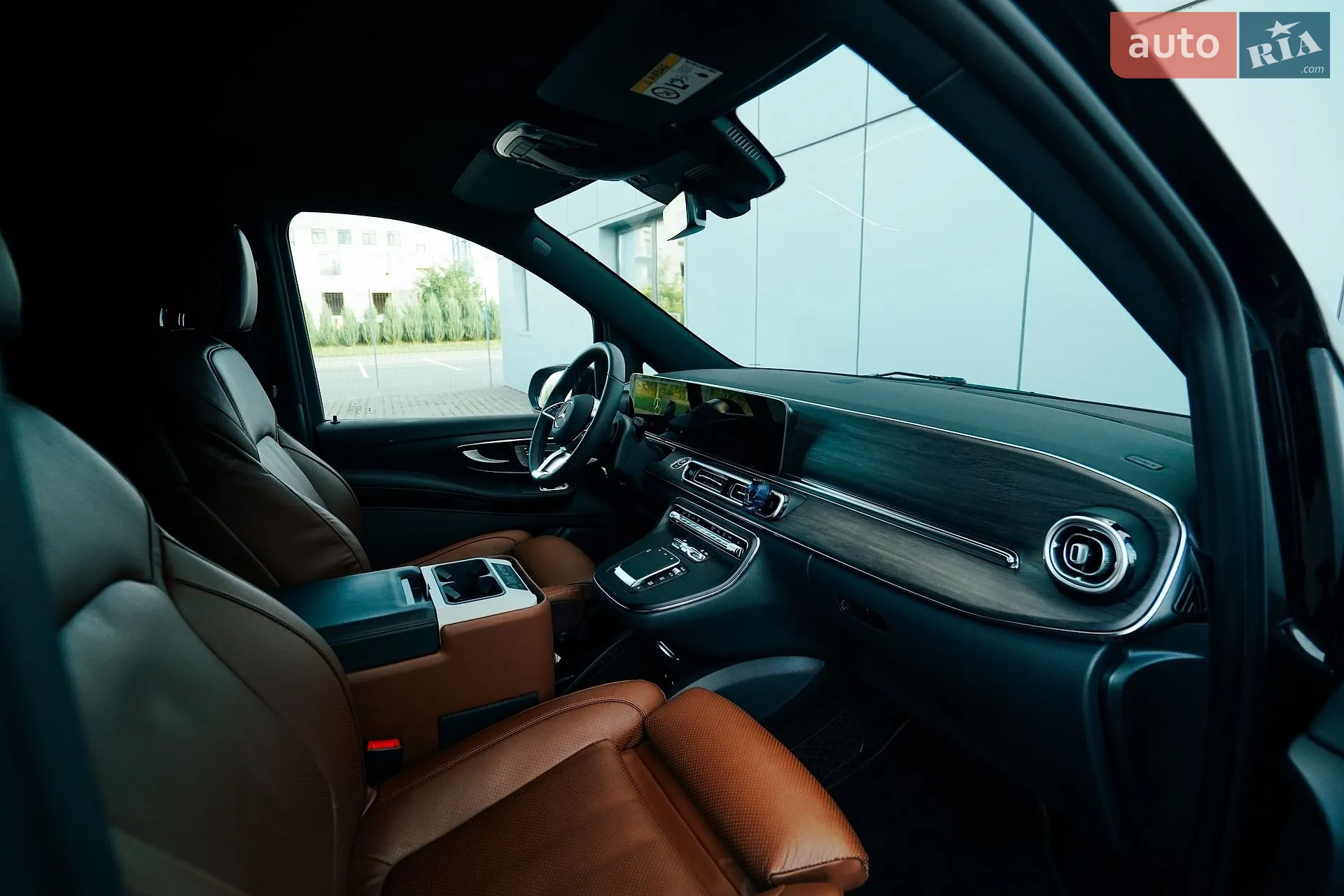 2025 Mercedes-Benz V-klasse - мініатюра 51