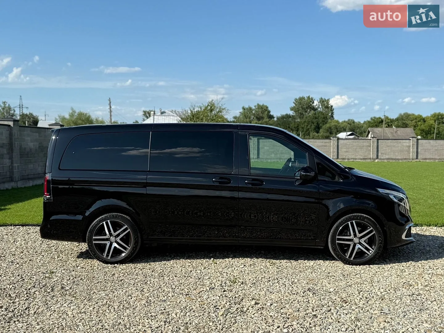 2022 Mercedes-Benz V-klasse - мініатюра 3