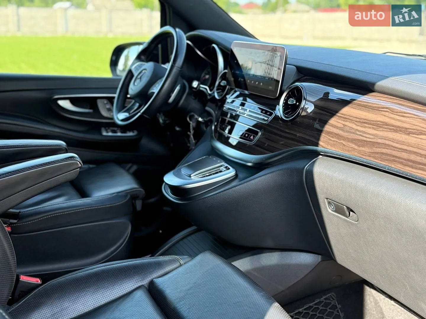 2022 Mercedes-Benz V-klasse - мініатюра 31