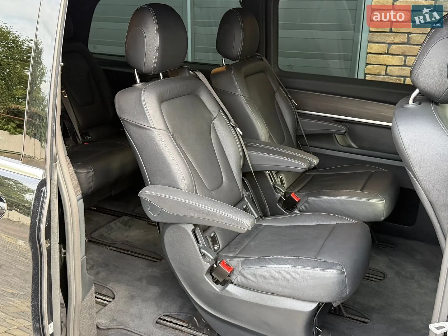 2024 Mercedes-Benz V-klasse - мініатюра 39