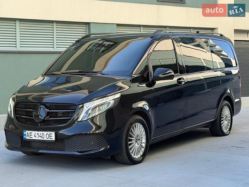 Mercedes-Benz V-Class