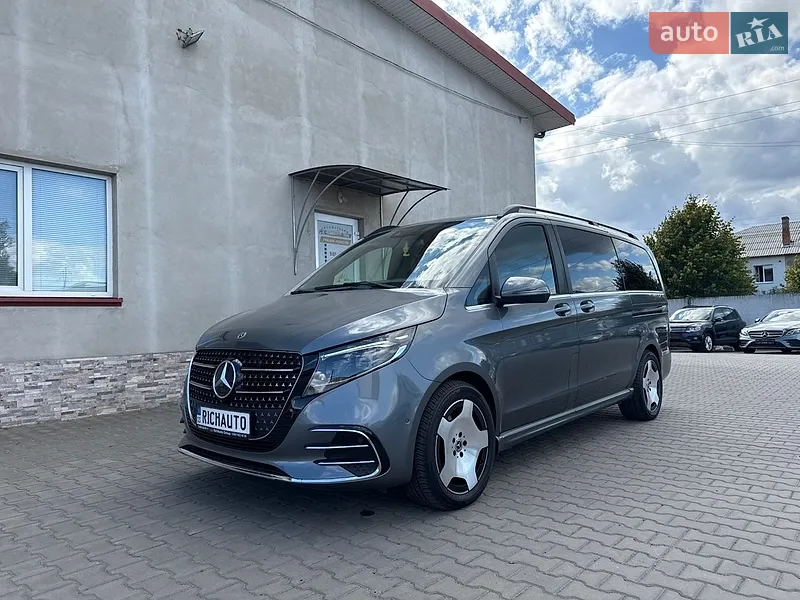 Mercedes-Benz V-Class