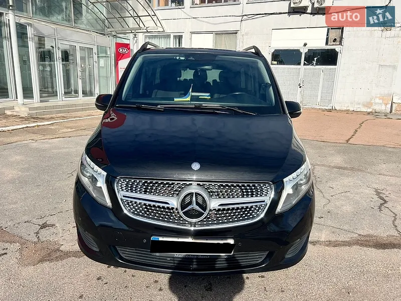 Mercedes-Benz V-Class