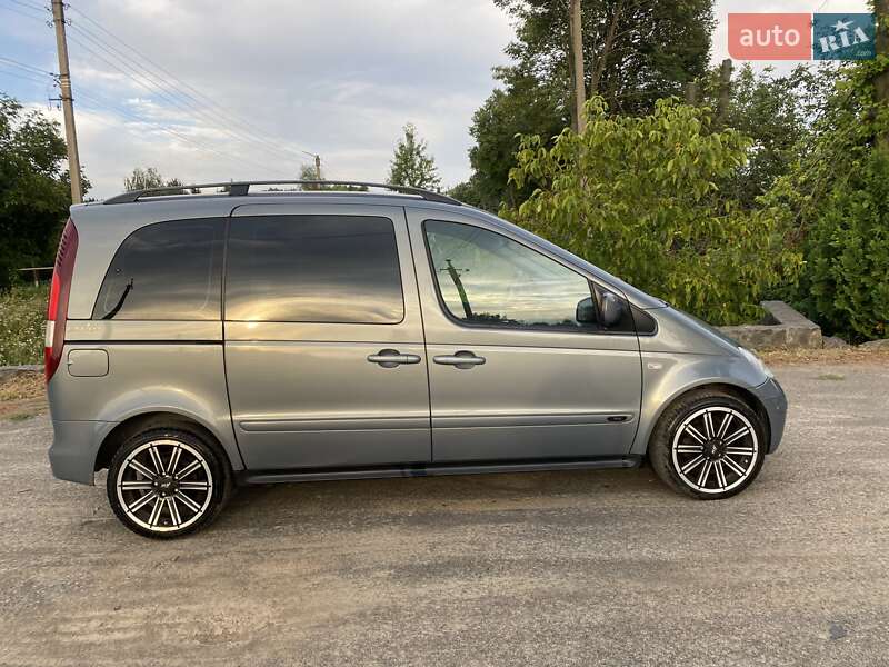 Мінівен Mercedes-Benz Vaneo 2005 в Деражні