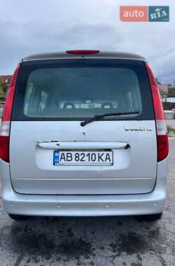 Минивэн Mercedes-Benz Vaneo 2002 в  фото 10 Минивэн Mercedes-Benz Vaneo 2002 в